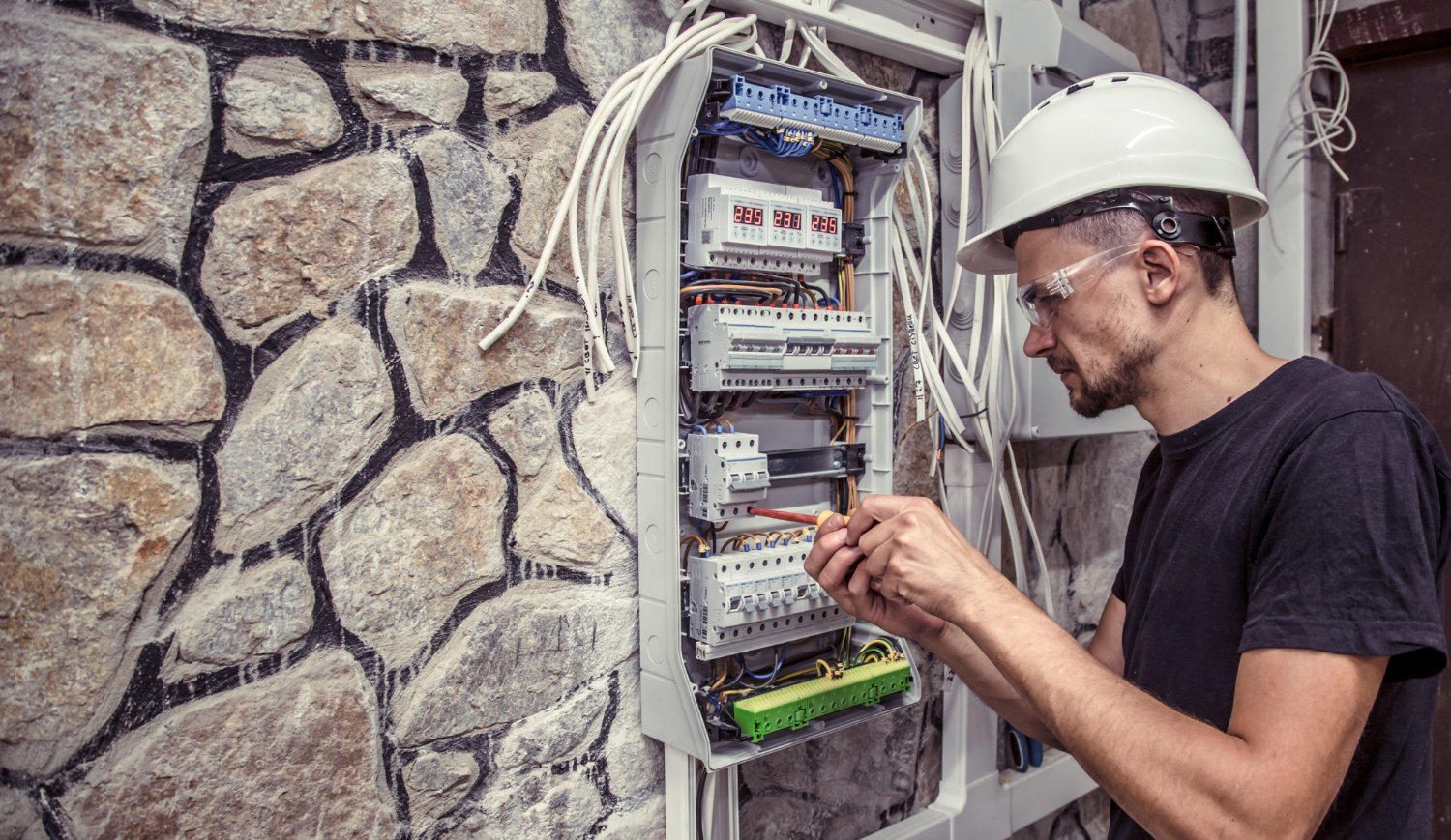 Electrical Panel Replacement in New Braunfels, TX